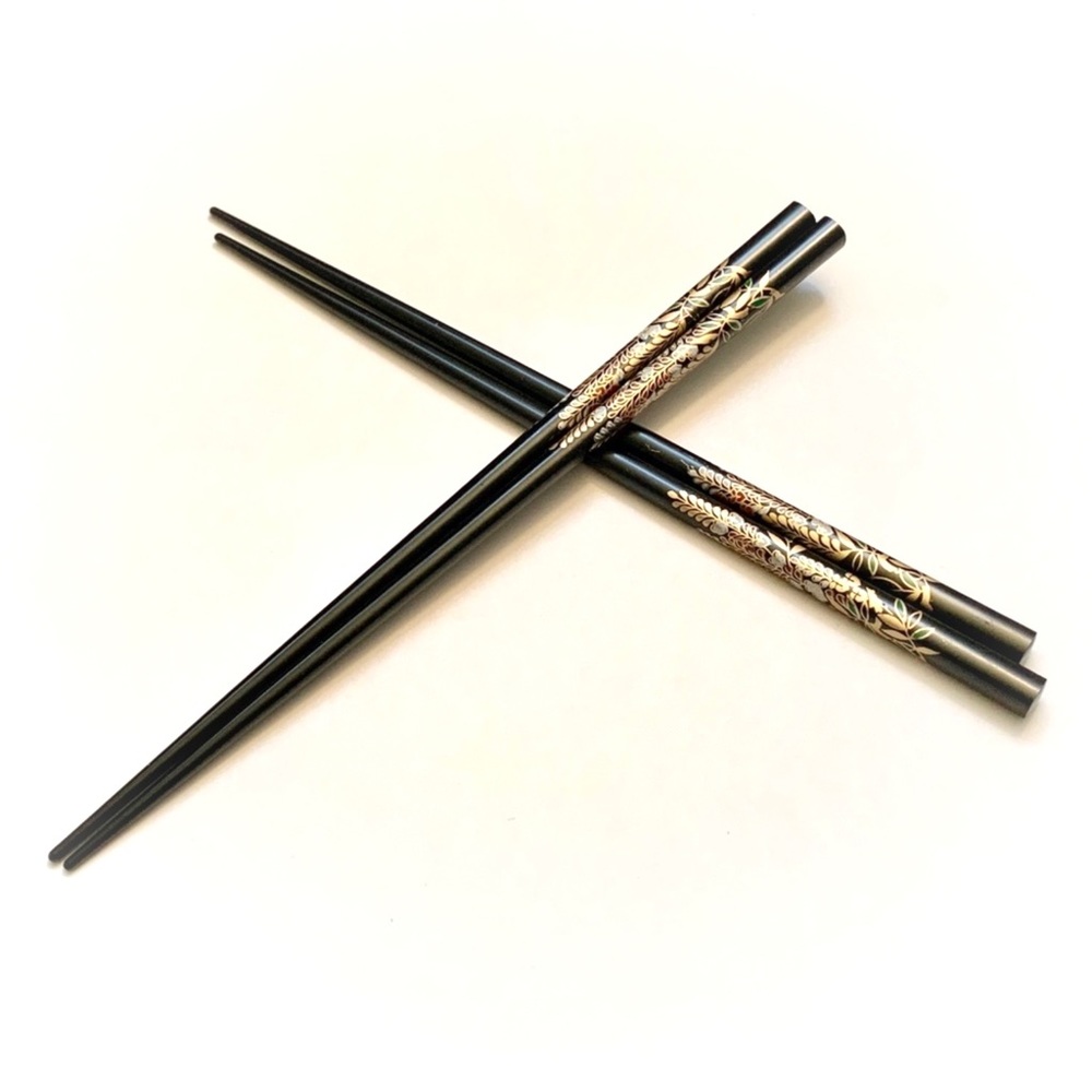 VTG 4 Black Lacquer Gold Red Green Floral Painted Chopsticks